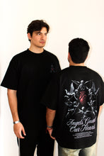GUARDING ANGELS — frente y espalda en modelo